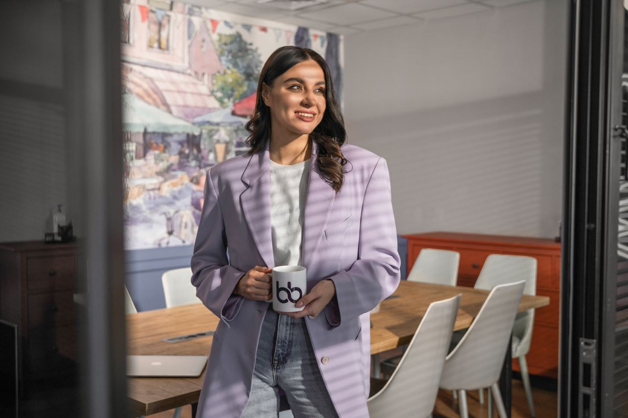 Read more about the article 7 Sectors Transformed by 2025’s Publicity Wave